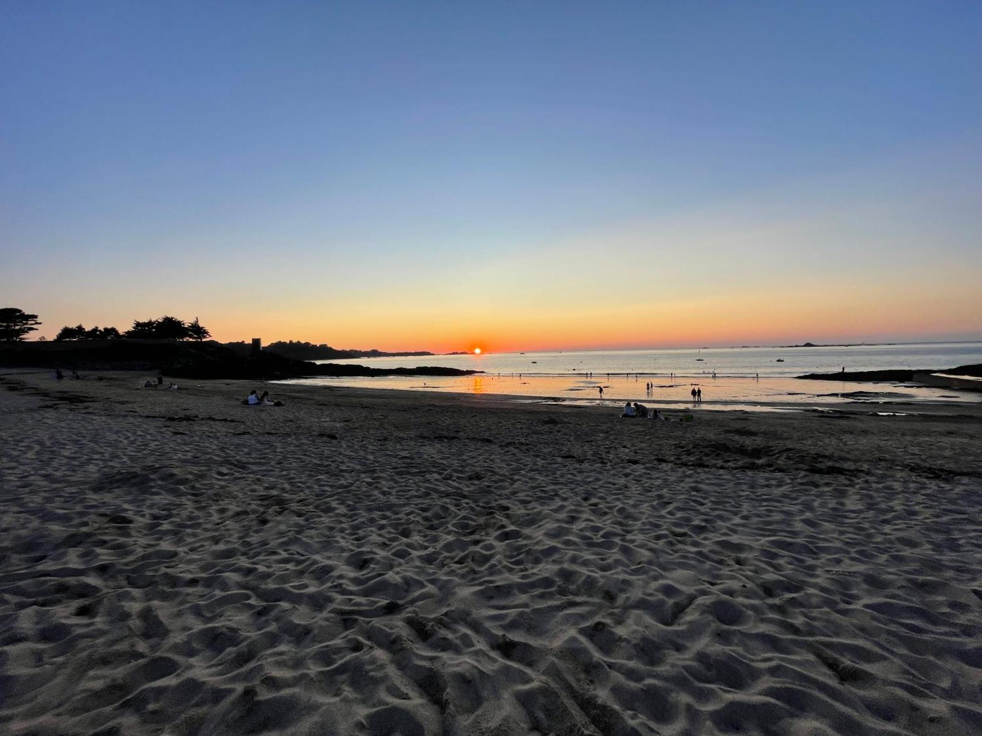 Le 44 - Maison Familiale - Grand Confort - 700m Plages Ferienhaus Dinard